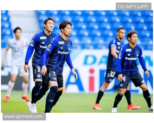 清水鼓动迎战大阪钢巴争夺日职联首轮胜利的激烈对决